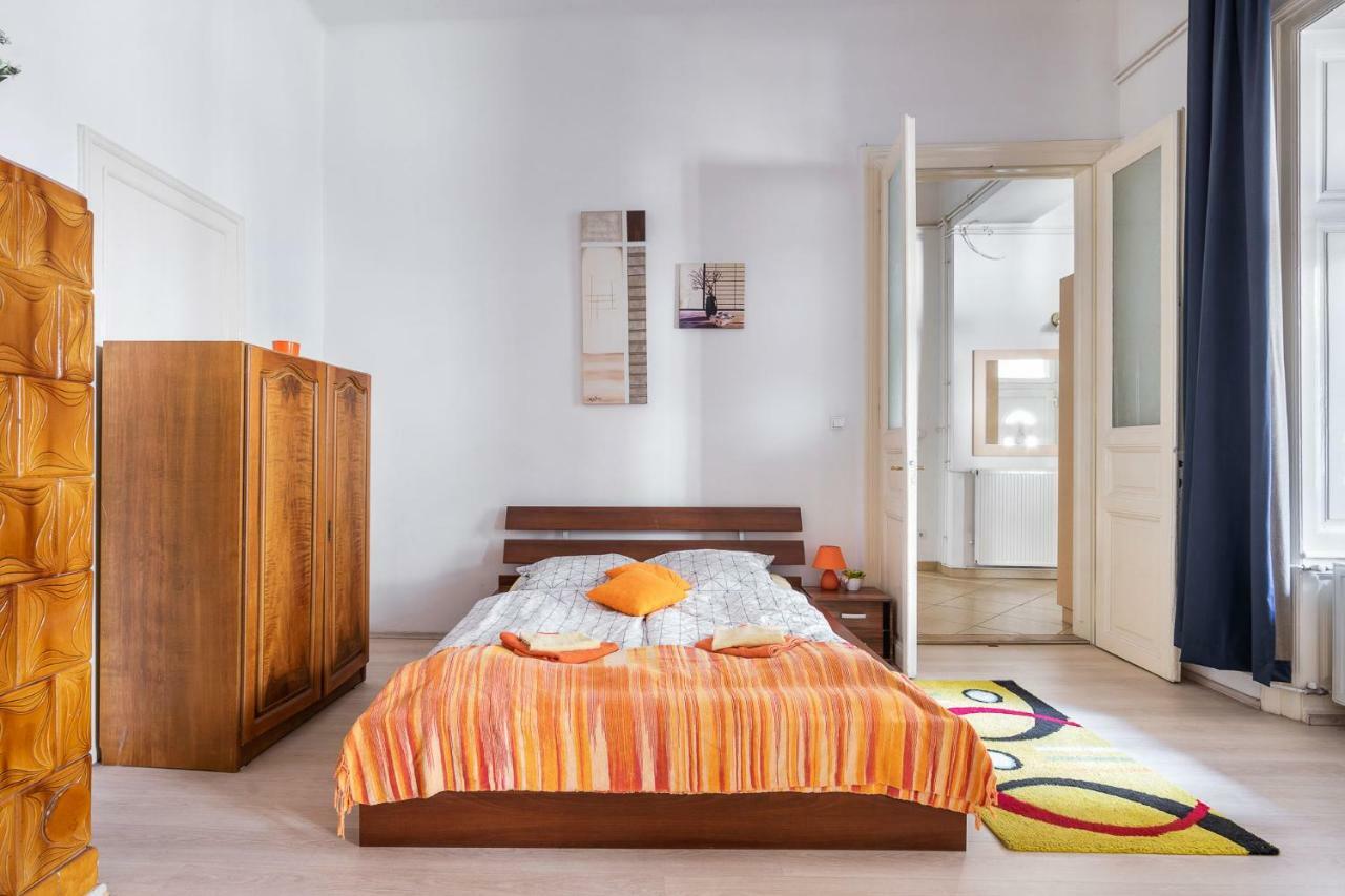 Izabella Home 2 Budapest Luaran gambar