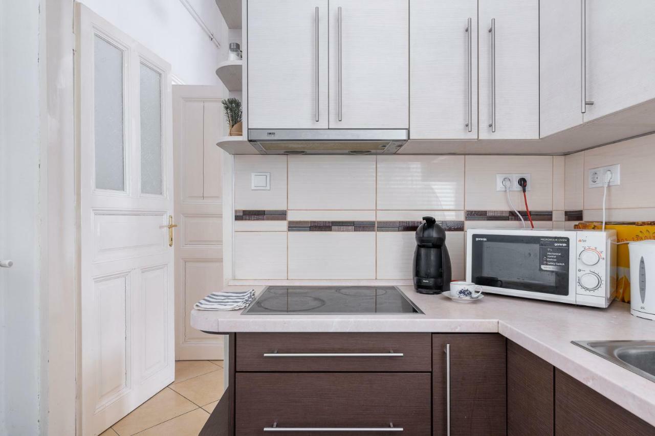 Izabella Home 2 Budapest Luaran gambar